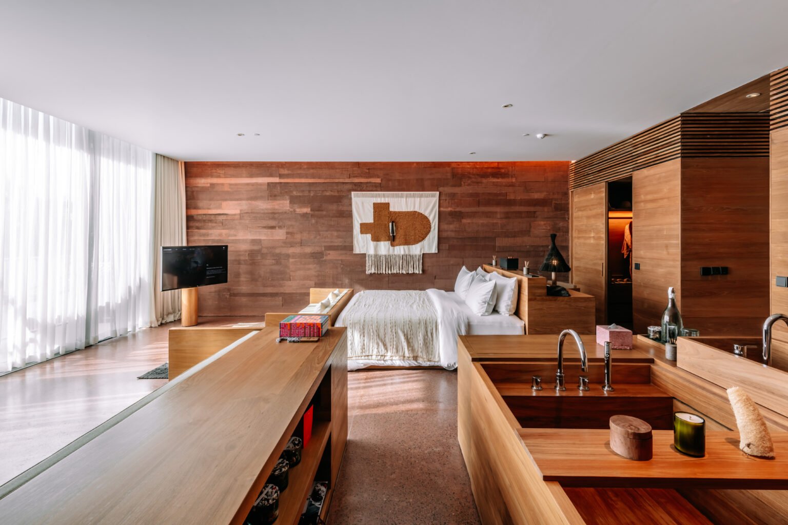 Design rooms in Seminyak with local inspirations